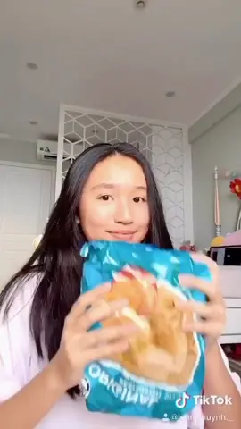 🥔✨// #foryou #vietnam // insta: jenny.huynh._ // cũng tiện :D