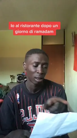 La persona dopo la @ ti deve portare al ristorante #nopressure #foryoupage #foryou #duetto #comic #Ramadan
