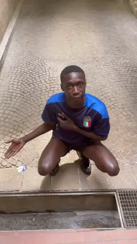 🤦🏿‍♂️I wanna see you flags under this video, mine are 🇮🇹 🇸🇳 And yours? Where are you from? 🇮🇹 🇸🇳 🇵🇹🇲🇽🇧🇷 🇺🇸 #learnfromkhaby