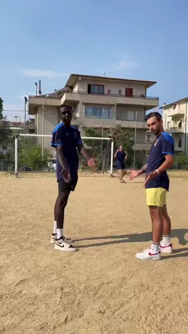 Very good students my brothers 😍🤲🏾 ahahah thanks for the Khaby Move#learnfromkhaby #imparacontiktok #stitch @psg