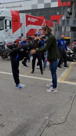Do you wanna challenge me? 😎 up to you 🤪#learnfromkhaby #LearnOnTikTok #imparacontiktok #learnwithtiktok @Gianmarco Tamberi