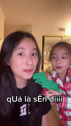 sến