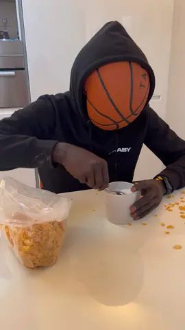🏀 The basketface 🏀  sad life 😅🤣😭 #learnfromkhaby #LearnOnTikTok @tiktok