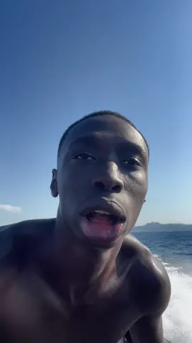 🌬 The wind that takes me away 🤣 waiting your duets guys #learnfromkhaby #LearnOnTikTok @tiktok @tiktokcreators