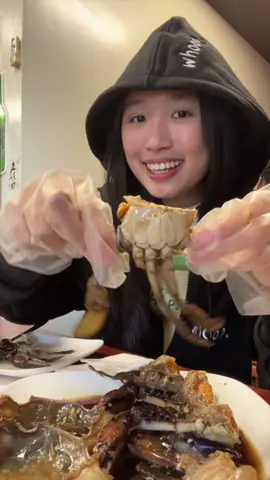 ăn cua sống @whoop.vn