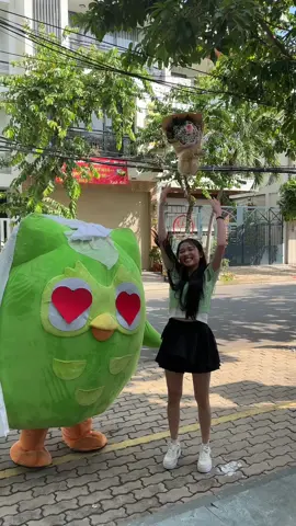 ny của mình là…