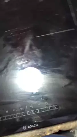 Khách yêu cầu gì thì mình sừa cái đó thôi