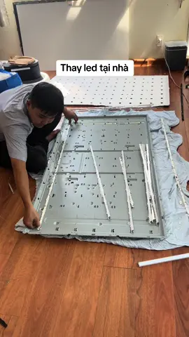 Thay led Sửa Tivi Sọc Màn Hình, Đốm Sáng, Đốm Đen, Loang Màu, Giựt Hình, Bể Vỡ Mặt Kính, GọiBáo Giá. Có 4 Cơ Sở Tại HCM, Đến Nhà Khách Sau 30 Phút Gọi, Bảo Hàn…