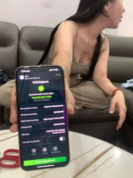 Sửa tivi mà áp lực quá
