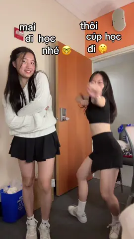 bạn là ai?