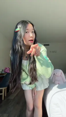 hnay xanh quá là sến hihi (dc: @Minh Quang @Chillthecuong )