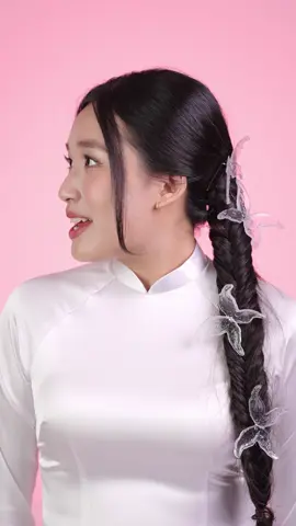 Lần đầu quay makeup biến hình sến sến (quay 11 tiếng hihi) Bài Gối Gấm của chị Phương Mỹ Chi quá là hay luôn! Cảm ơn team chị @TiPu MakeUp 🇻🇳 #teamtipu #tipuma…