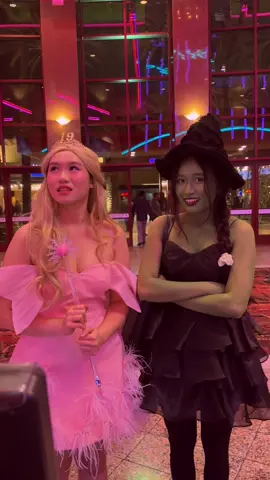 2 vé phim #wicked #moana2