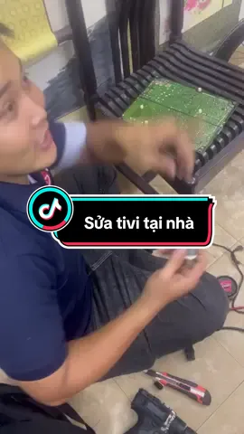 Sửa tivi cho chú có 10 bằng kỷ lục việt nam #dienmayminh #suativi #thayledtivi