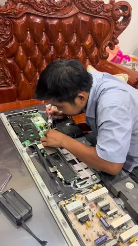 👨‍🔧𝑪𝒉𝒖𝒚𝒆̂𝒏 𝒔𝒖̛̉𝒂 𝒄𝒉𝒖̛̃𝒂 𝒕𝒊𝒗𝒊 👨‍🔧 🛠️📺🛠️💢UY TÍN - CÓ MẶT SAU 30P💢        Tivi bị cháy led 🌞Tivi bị vỡ màn 🌞Tivi bị kẻ sọc , kẻ ngang 🌞Tivi có hình kh…