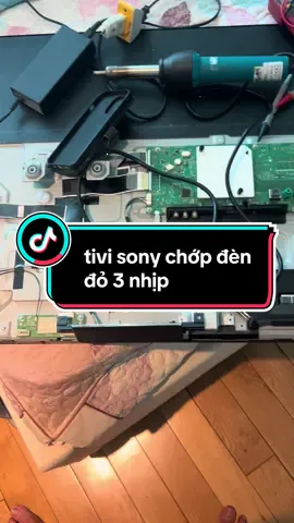 Tivi Sony Chớp Đèn Đỏ 3 Lần Sửa tivi tận nhà giá rẻ - Thợ Giỏi Đến Nhanh Sau 30P - Gọi Thợ Sửa Tivi Tại Nhà Sửa Tivi sọc màn hình, đốm sáng, đốm đen, loang màu…