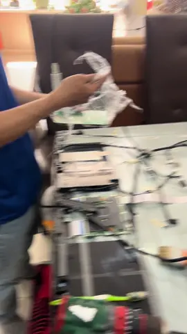 Sua Tivi Samsung Man Hinh Cong Sửa tivi Samsung tại nhà TP.HCM Sửa tivi tại nhà là dịch vụ sửa tivi tận nhà cho mọi gia đình tại khu vực TPHCM, với dịch vụ hỗ…