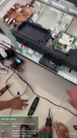 Sửa tivi mất Hình mất nguồn, không lên - Sửa tivi tại nhà TPHCM thợ Sửa Tivi Giá Rẻ Uy Tín tại TpHCM. Chuyên sửa chữa tất cả các hư hỏng của Tivi Giá rẻ. Đội N…