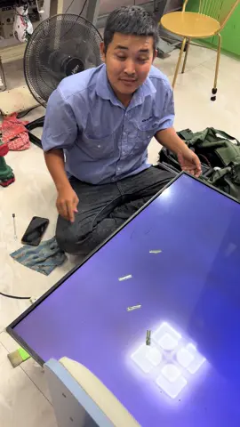 Tivi Samsung tối màn hình chạm hình - sửa nhanh tại nhà dịch vụ sửa tivi tận nhà cho mọi gia đình tại khu vực TPHCM, với dịch vụ hỗ trợ nhanh chóng, khắc phục…